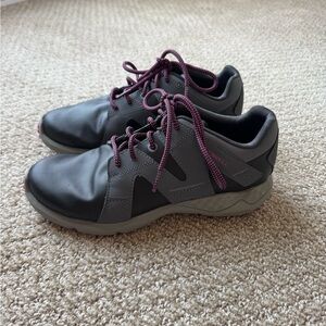 Merrell Gray and Pink Athletic Shoes Low-Top